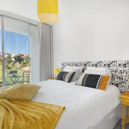 Miguel Bombarda - & Apartment *